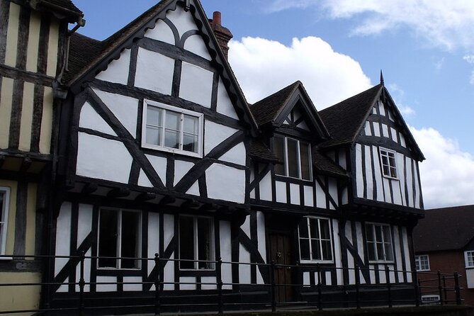 Warwick Self-Guided Immersive Audio Walking Tour - Key highlights to know before you go