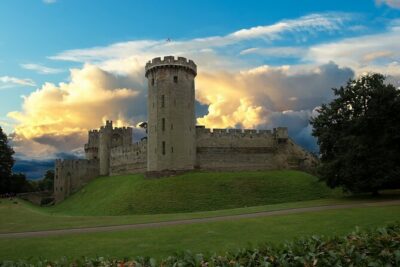 Warwick Self-Guided Immersive Audio Walking Tour - Price and logistics: what costs extra and what doesn’t