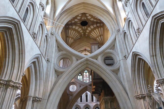 Wells, Cheddar Cheese and Cheddar Gorge - Private Day Trip from Bath - Lunch in an English pub, then on to Cheddar