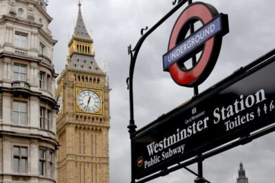 Westminster Famous Sites Self-Guided Audio Walking Tour - How the Vidi Guides audio tour works (GPS map + offline listening)