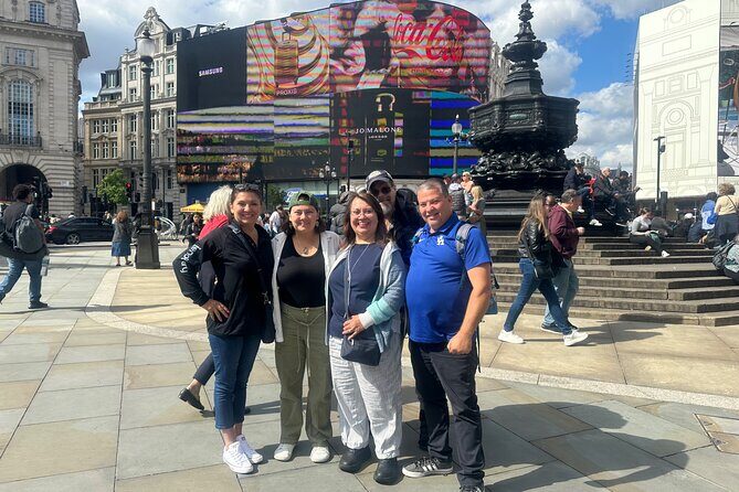 Westminster Highlights Black Cab Tour with Hotel Pick Up - St James’s Park and Buckingham Palace: Royal Grounds Without the Lines