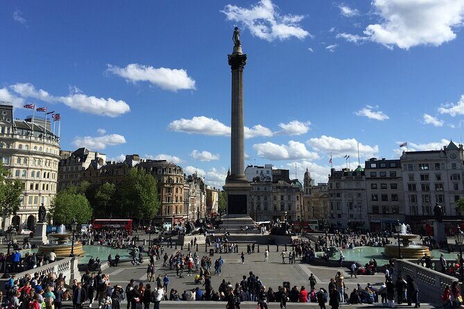 Westminster Small Group Guided Tour with Changing of the Guard - Meeting point, start time, and where you end up