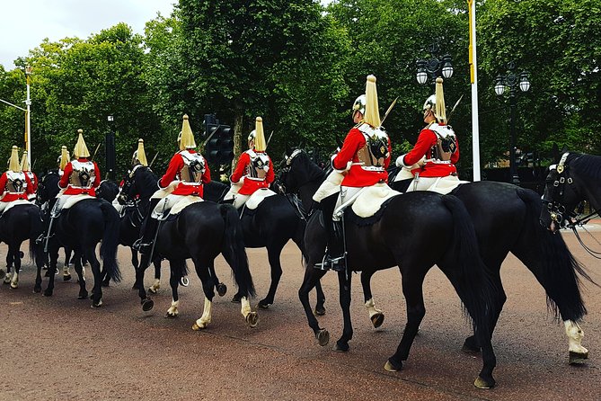 Westminster Walking Tour & Visit The Tower of London - Tower of London transfer: tickets included, guiding ends at Westminster