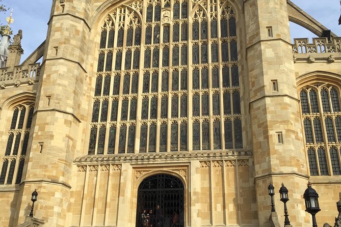 Windsor Castle and Eton College Private Car with Driver Guide - Should you book the Windsor Castle and Eton College private car tour?