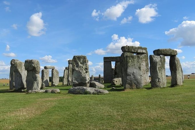Windsor Castle and Stonehenge PRIVATE TOUR Luxury Sedan - Why This Windsor–Stonehenge Day Works So Well From London