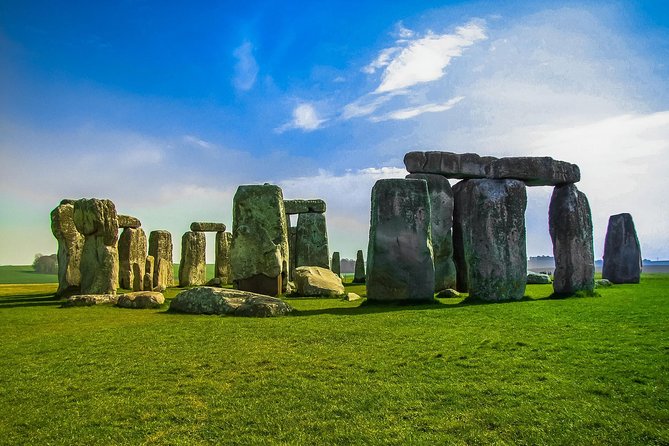 Windsor Castle and Stonehenge PRIVATE TOUR Luxury Sedan - Royal Details You Should Not Miss at Windsor
