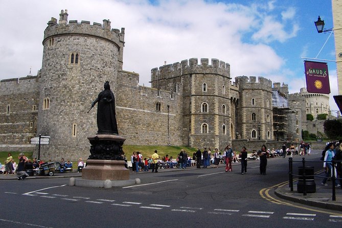 Windsor Castle & Hampton Court Palace, Private Tour Including entry pass - Price and value: what $612.44 covers (and what it doesn’t)