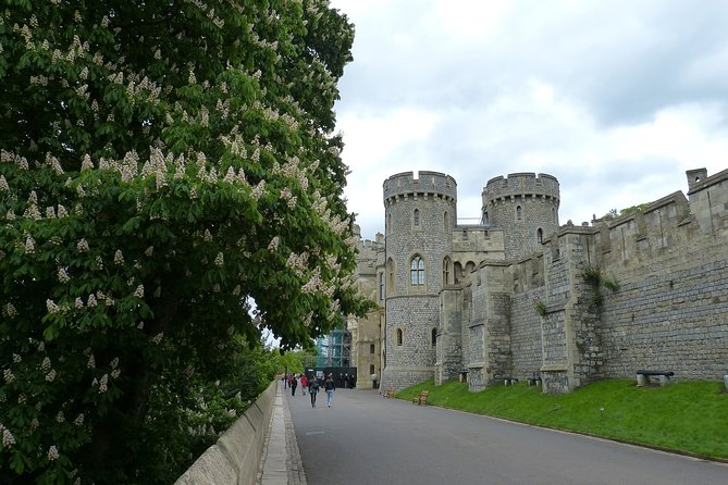 Windsor Castle & Hampton Court Palace, Private Tour Including entry pass - Potential hiccups to plan for: traffic, time, and occasional closures