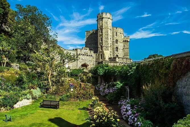 Windsor Castle Private Tour in Executive Vehicle With Admission - Eton College on the Schedule: Famous Name, Limited Time