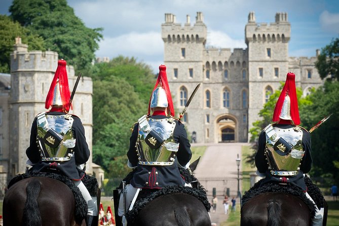 Windsor Castle, Stonehenge & Bath Private Car Tour from London - A Private Full-Day London Escape: What You’re Buying