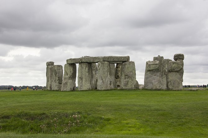 Windsor Castle, Stonehenge & Roman Baths Private Tour - The en route stops you might not expect to matter