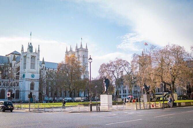 Winston Churchill & London in World War II Walking Tour - Stop 2: Outside the Houses of Parliament and Big Ben’s Silence