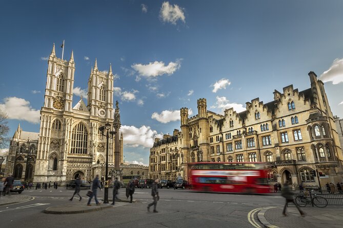 WW2 London Walking Tour & Churchill War Rooms Entrance Ticket - A tidy Westminster-to-underground route that actually makes sense