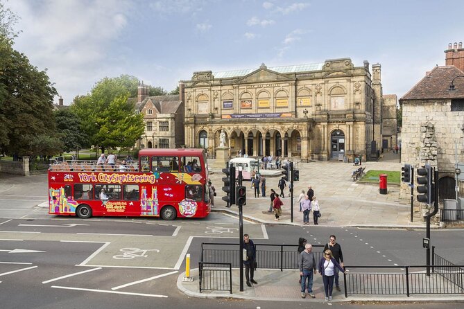 York Day Rail Tour from London Including Hop-on Hop-off Tour - Why this London-to-York format is so appealing
