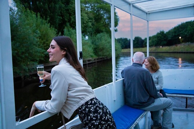 York Evening Ouse Escape or Strawberries & Cream Cruise - What You’ll See Outside: Bridges, Riverbank Views, and the Light Test