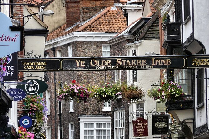 York Private Walking Tour with a Professional Guide - The Shambles: a famous street with a guide that makes it click