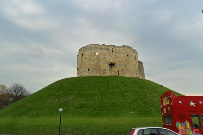 York Walls Private Walking Tour - Treasurer’s House and Barley Hall: Ghosts and Medieval Life (With Entry Fees to Consider)